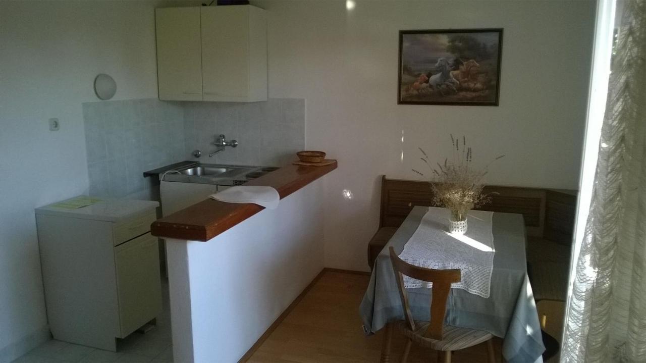 Apartments By The Sea Barbat, Rab - 17620 Barbat na Rabu المظهر الخارجي الصورة