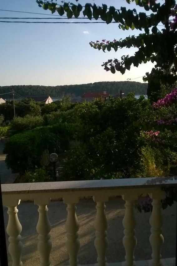 Apartments By The Sea Barbat, Rab - 17620 Barbat na Rabu المظهر الخارجي الصورة